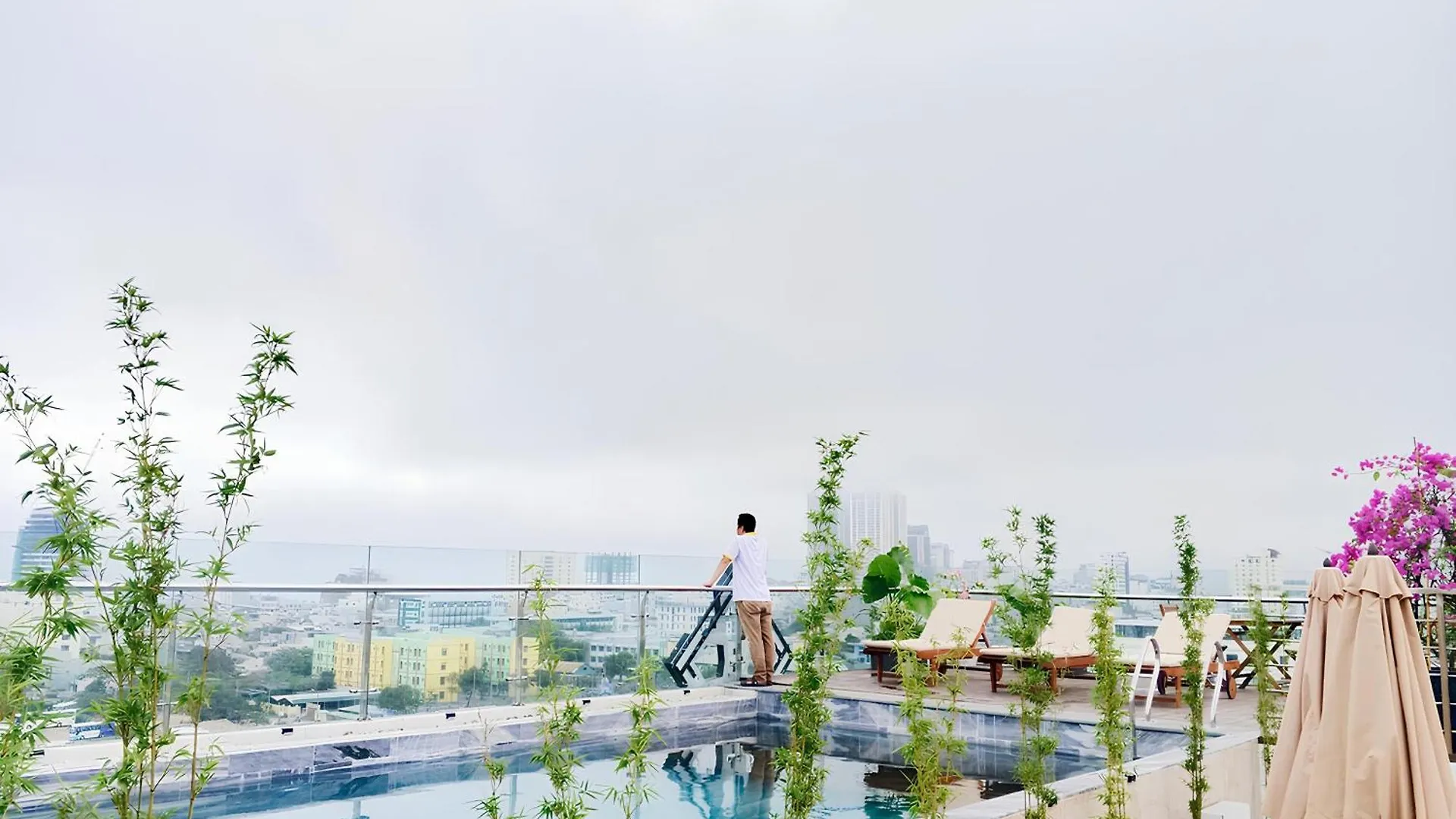 Mian Hotel Danang - Infinity Pool