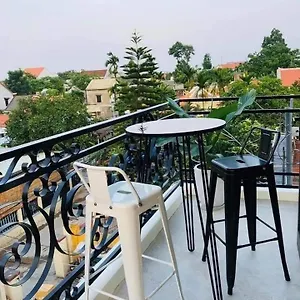Couette-café Mavina, Hội An